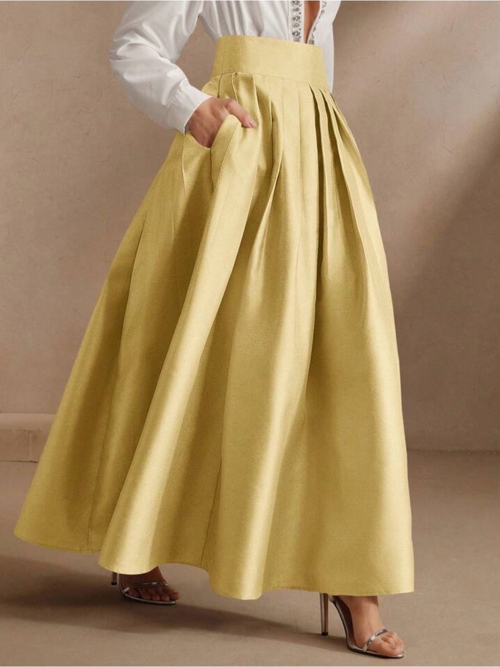 Anewsta Gold Maxi Skirt Size XL